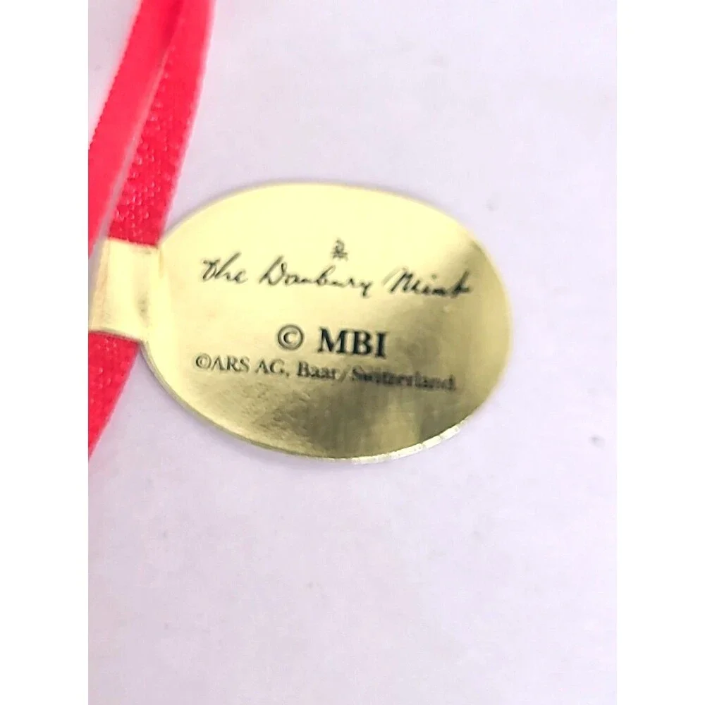 MJ Hummel 2005 First Annual “Making New Friends” Star Shaped Christmas Ornament